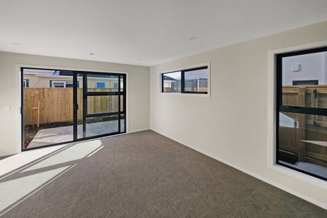 Photo of property in 3/31 Wainuiomata Road, Wainuiomata, Lower Hutt, 5014