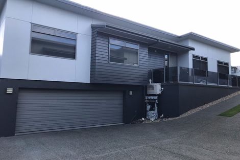 Photo of property in 14 Buller Street, New Plymouth, 4310