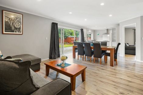 Photo of property in 19 Whitney Place, Rototuna North, Hamilton, 3210