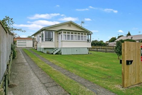 Photo of property in 8 Station Street, Tirau, 3410