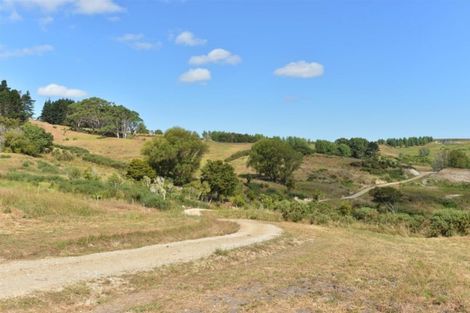 Photo of property in Dunkerron Farm, 852 Oneriri Road, Kaiwaka, 0573