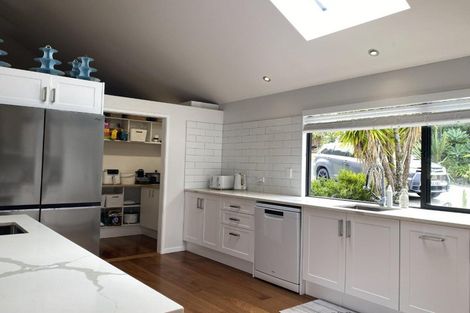 Photo of property in 343 Whitehills Road, Waitoki, 0994