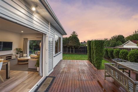 Photo of property in 189 Matsons Avenue, Papanui, Christchurch, 8053