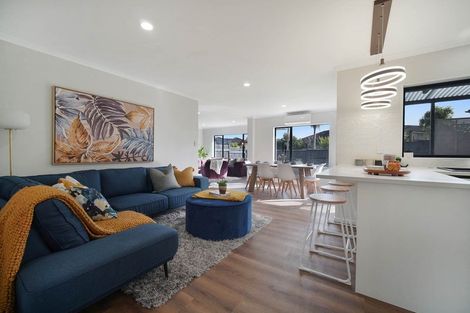 Photo of property in 323 Mahia Road, Weymouth, Auckland, 2103