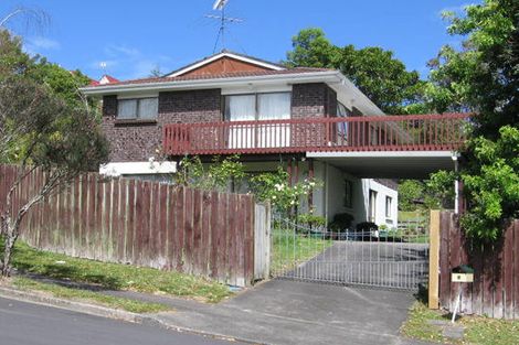 Photo of property in 6 Dianthus Place, Browns Bay, Auckland, 0630