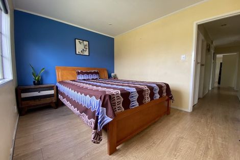 Photo of property in 3 Keryn Place, Opaheke, Papakura, 2113