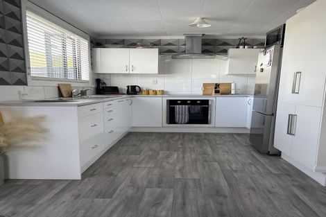 Photo of property in 11 Mason Street, Bluff, 9814