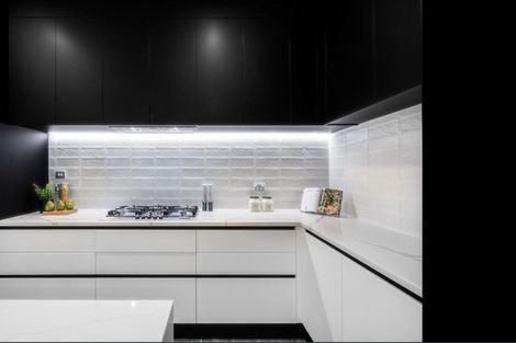 Photo of property in 15 Walter Ruddock Avenue, Kumeu, 0810