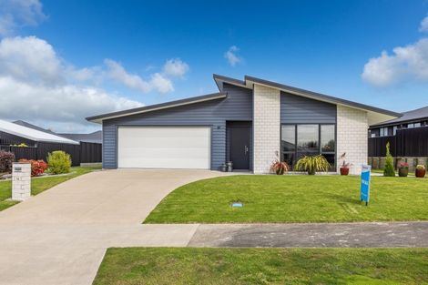 Photo of property in 14 Windermere Drive, Te Awamutu, 3800