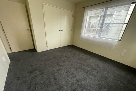 Photo of property in 19 Cottrell Place, Clendon Park, Auckland, 2103