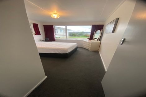 Photo of property in 89 Snodgrass Road, Westport, 7892