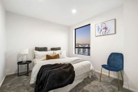 Photo of property in 5/32a Westgate Drive, Massey, Auckland, 0614