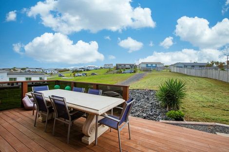Photo of property in 5 Parklands Avenue, Mangawhai Heads, Mangawhai, 0505