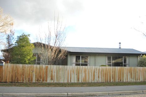 Photo of property in 12 Arnott Street, Alexandra, 9320