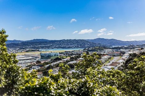 Photo of property in 24a Ahuriri Street, Strathmore Park, Wellington, 6022