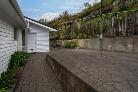 Photo of property in 3 Waterford Drive, Churton Park, Wellington, 6037