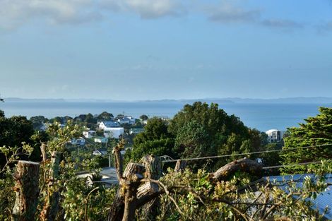 Photo of property in 2/603 Whangaparaoa Road, Stanmore Bay, Whangaparaoa, 0932