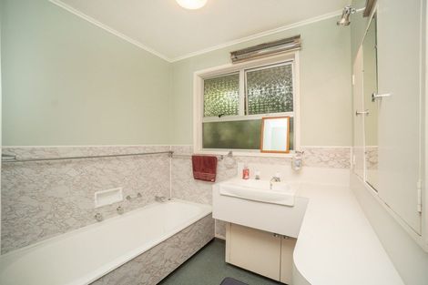 Photo of property in 15 Kimbolton Road, Feilding, 4702