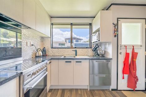 Photo of property in 5b Beryl Grove, Birchville, Upper Hutt, 5018