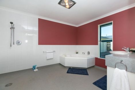 Photo of property in 930 Upland Road, Egmont Village, New Plymouth, 4372