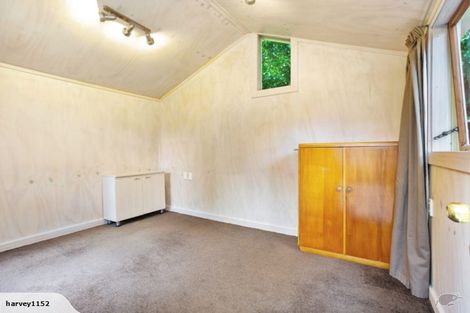 Photo of property in 21 Bay View Road, Moncks Bay, Christchurch, 8081