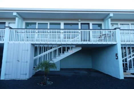 Photo of property in 10 Coutts Avenue, Paihia, 0200