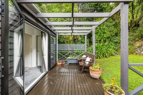 Photo of property in 102 Bowenvale Avenue, Cashmere, Christchurch, 8022