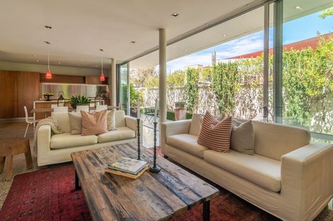 Photo of property in 148 Merivale Lane, Merivale, Christchurch, 8014