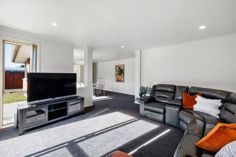 Photo of property in 5 Parkside Drive, Huntington, Hamilton, 3210