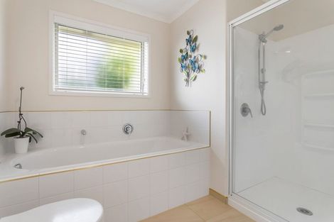Photo of property in 45 Omega Place, Coastlands, Whakatane, 3120