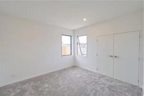 Photo of property in 49 Johns Creek Crescent, Silverdale, 0932