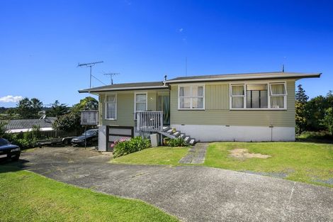 Photo of property in 23 Japonica Drive, Beach Haven, Auckland, 0626