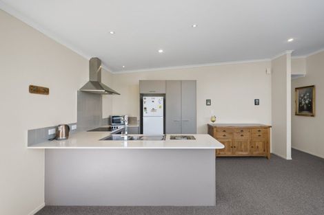 Photo of property in 20 Tory Way, Omokoroa, 3114