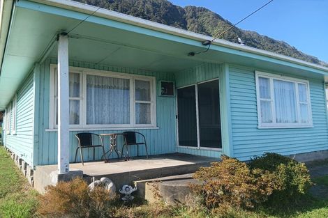 Photo of property in 14 Torea Street, Granity, 7823