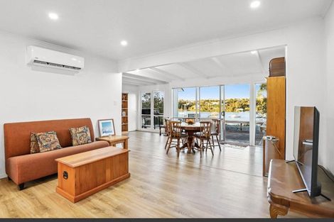 Photo of property in 113 Ferry Parade, Herald Island, Auckland, 0618