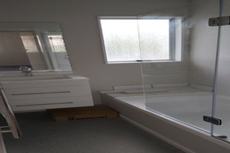 Photo of property in 46e Te Rauparaha Street, Otaki, 5512