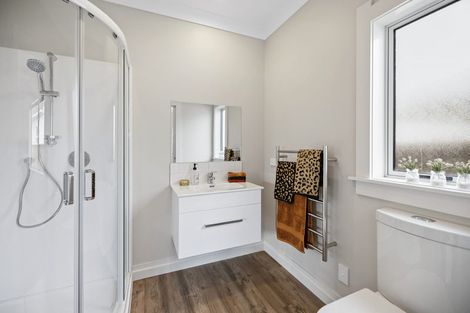 Photo of property in 107 Brooklands Road, Brooklands, New Plymouth, 4310