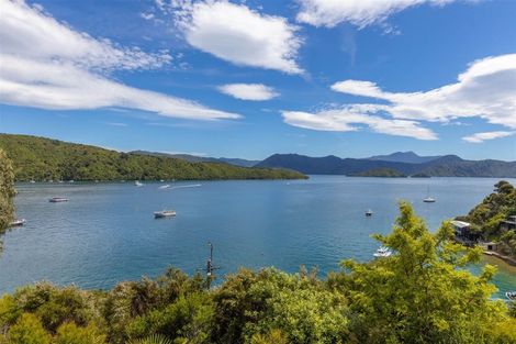 Photo of property in 2 Marina View Estate, Waikawa, Picton, 7281