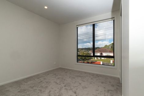 Photo of property in 2/56 Salisbury Road, Birkdale, Auckland, 0626