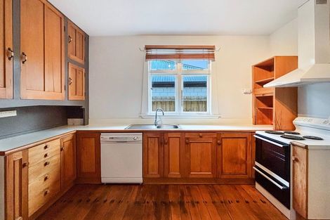 Photo of property in 2 Meadowville Avenue, Spreydon, Christchurch, 8024