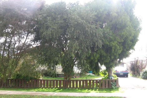 Photo of property in 12 Filmer Place, Melville, Hamilton, 3206