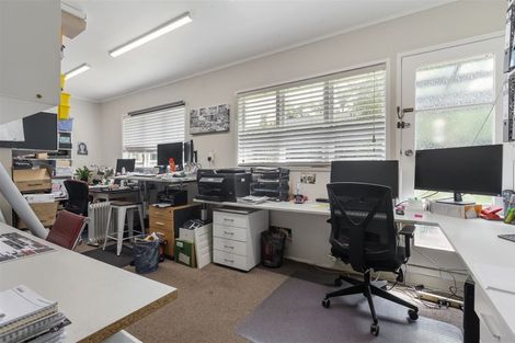 Photo of property in 14 Indus Place, Half Moon Bay, Auckland, 2012