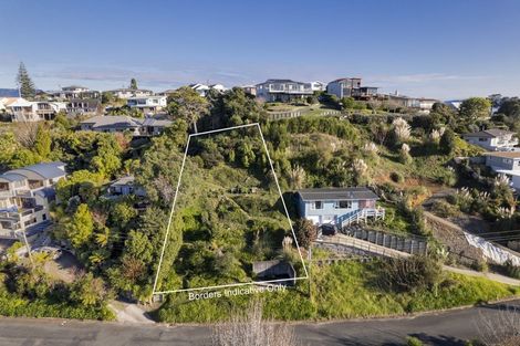 Photo of property in 37 Harbour View Road, Omokoroa, 3114