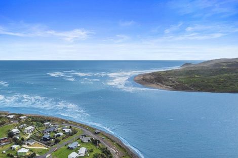 Photo of property in 8 Wainamu Road, Raglan, 3297