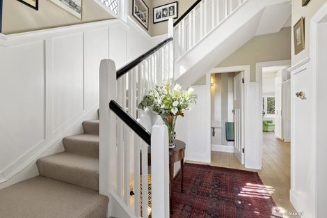 Photo of property in 32 Sefton Street, Wadestown, Wellington, 6012