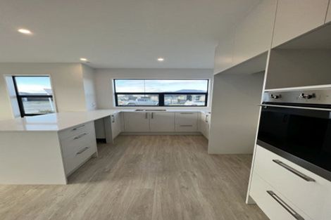 Photo of property in 58 Whitburn Avenue, Halswell, Christchurch, 8025