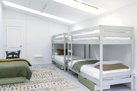 Photo of property in 242 Rereahu Avenue, Hatepe, Turangi, 3382