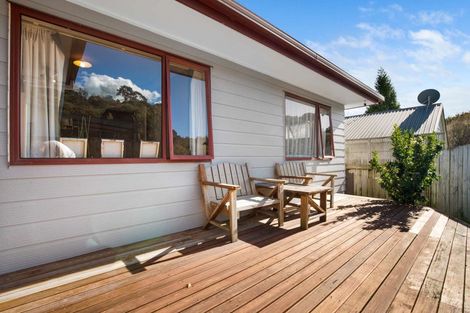 Photo of property in 28b Dingadee Street, Welcome Bay, Tauranga, 3112