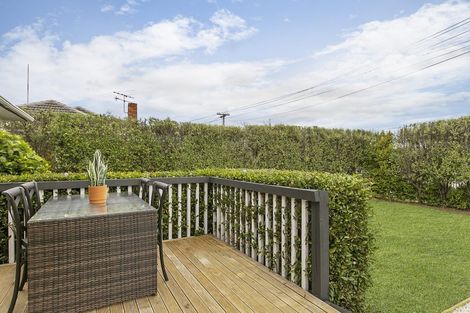 Photo of property in 1/74 Sutton Crescent, Papakura, 2110