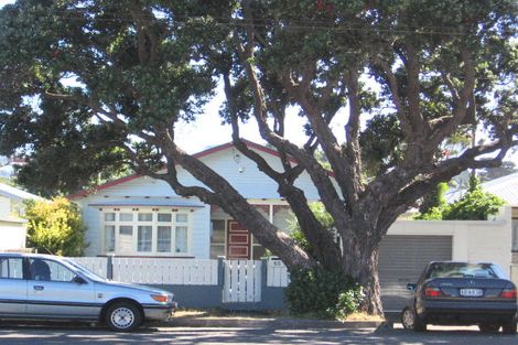 Photo of property in 65 Park Road, Miramar, Wellington, 6022